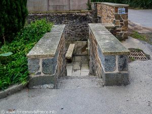 La Fontaine et le lavoir de La Barrique