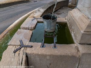 La Fontaine rue de la Fontaine à Mailley