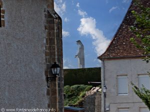 Statue de Notre-Dame du Nivernais
