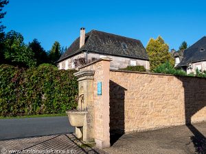 La Fontaine du Bourg