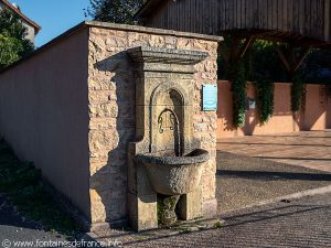 La Fontaine du Bourg