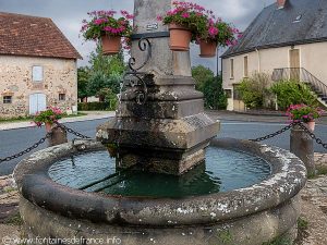 La Fontaine du Bourg