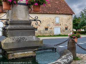 La Fontaine du Bourg