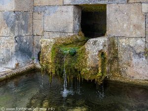 La Fontaine rue des Cazards
