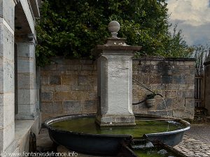 La Fontaine et son Lavoir