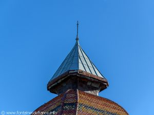 Piedouche et pyramide de l'église St-Martin
