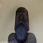 Statue ancienne en bois