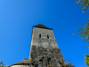 Clocher de l'abbatiale de Tourtoirac
