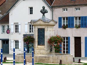 La Fontaine Place Henri IV