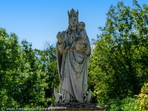La Fontaine et la Lavoir du Bas