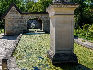 La Fontaine et la Lavoir du Bas
