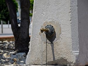 La Fontaine rue Frédéric Mistral