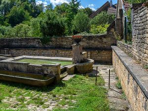 La Fontaine du lavoir-abreuvoir