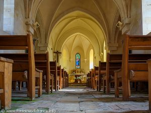 Nef de l'église Saint-Rémy