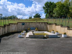 Fontaine-Lavoir rue des Sources