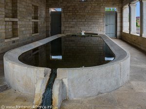 La Fontaine et le Lavoir Grande Rue