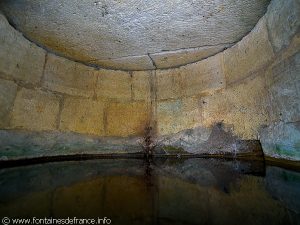 La Fontaine et le Lavoir Grande Rue