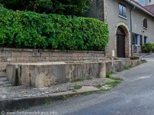 La Fontaine rue de la Cure