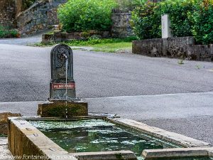 La Fontaine rue de la Cure