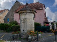 L'ancienne Fontaine rue des Prés