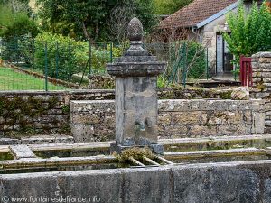 La Fontaine rue des Fontaines