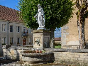 La Fontaine de la Vierge Marie
