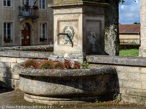 La Fontaine de la Vierge Marie
