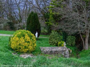 La Fontaine de la Chapelle Ste-Hélène
