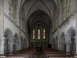 Nef de l'église St-Julien