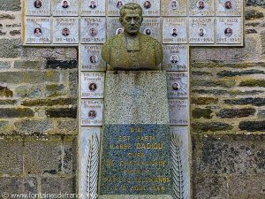 Buste de l'abbé Cadiou