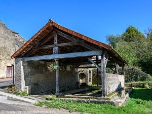 La Fontaine et le Lavoir