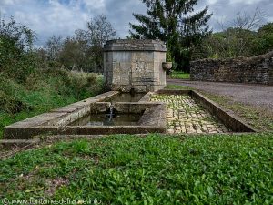 La Fontaine Allée des Fontaines