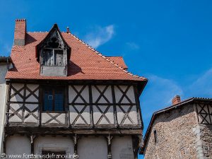 Une des Maisons inscrite comme Monument-HistoriqueMonuments Historiques