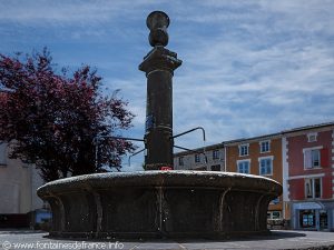 La Fontaine Place du Marché