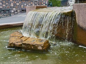 La Fontaine rue Pasteur