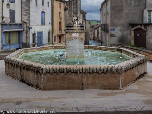 La Fontaine Place de la Gargouille