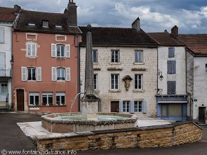La Fontaine Place de la Gargouille