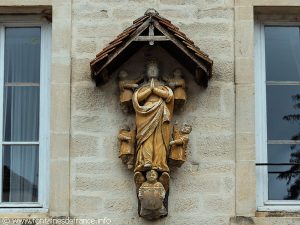 La Vierge aux Orants