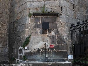 La Fontaine de l'Eglise