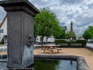 La Fontaine Place de la Fontaine
