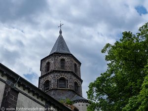 Clocher de l'église St-Pierre