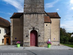 Portail de l'église St-Lazare