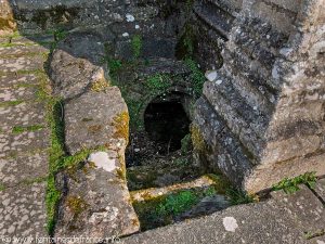 La Fontaine dédiée à St-Galoneg