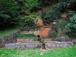 La Source, le Lavoir, l'Abreuvoir