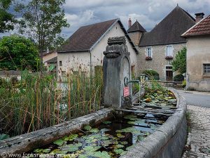 La Fontaine Lavoir Abreuvoir