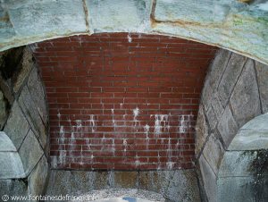 La Fontainre rue de la Fontaine à Cubry