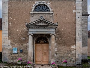 Le Portail de l'église St-Ferréol et St-Ferjeux