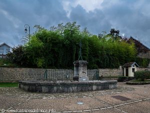 La Fontaine Grande Rue