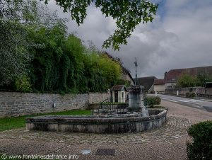 La Fontaine Grande Rue
