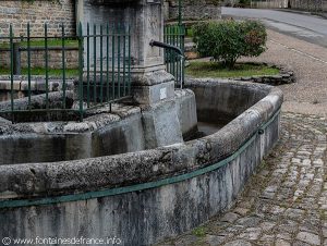 La Fontaine Grande Rue